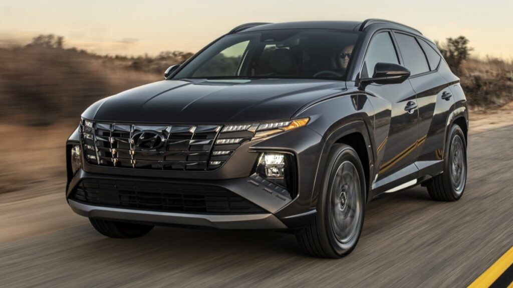 The 2024 Hyundai Tucson N Line seen from a front quarter angle