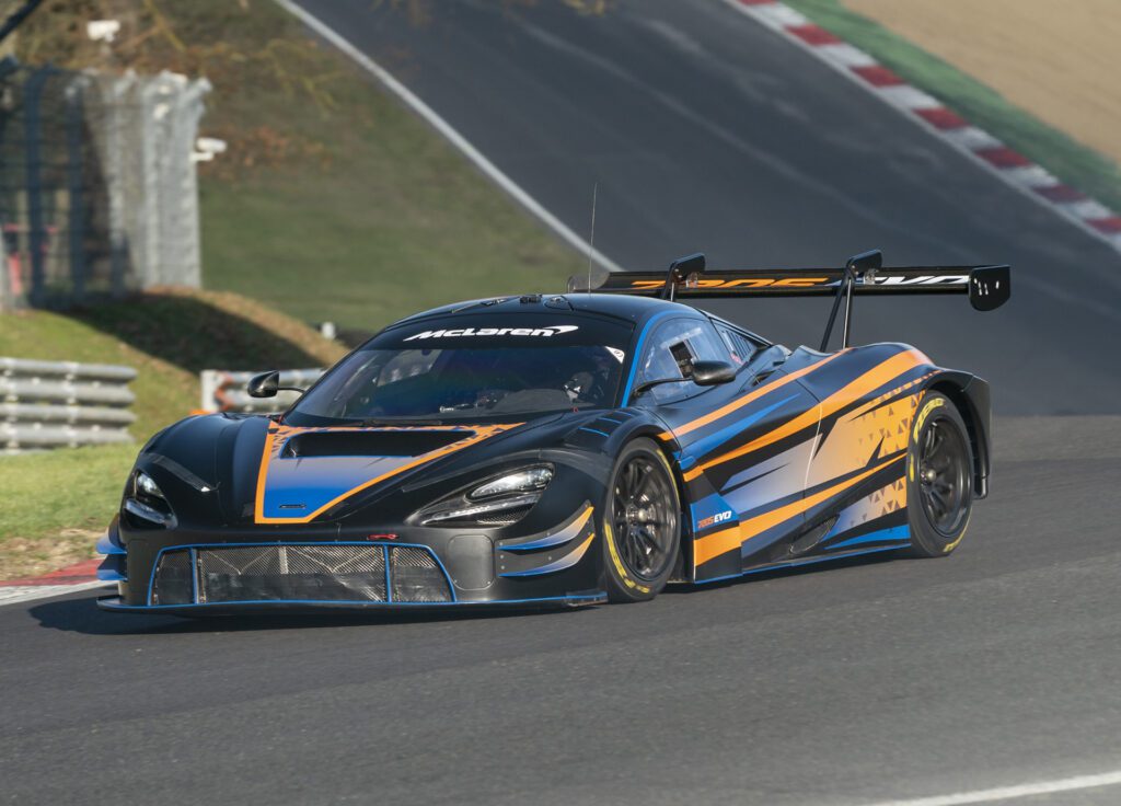 La McLaren 720S GT3 participera au championnat IMSA SportsCar 2024
