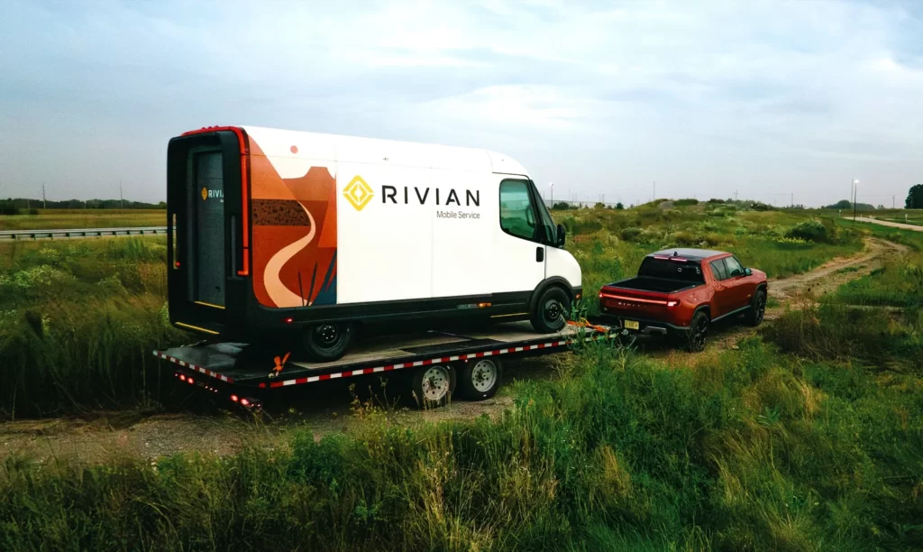 Crédit d'impôt Nissan Leaf EV, concept Hyper Touring, mise à niveau de la remorque Rivian : Today's Car News