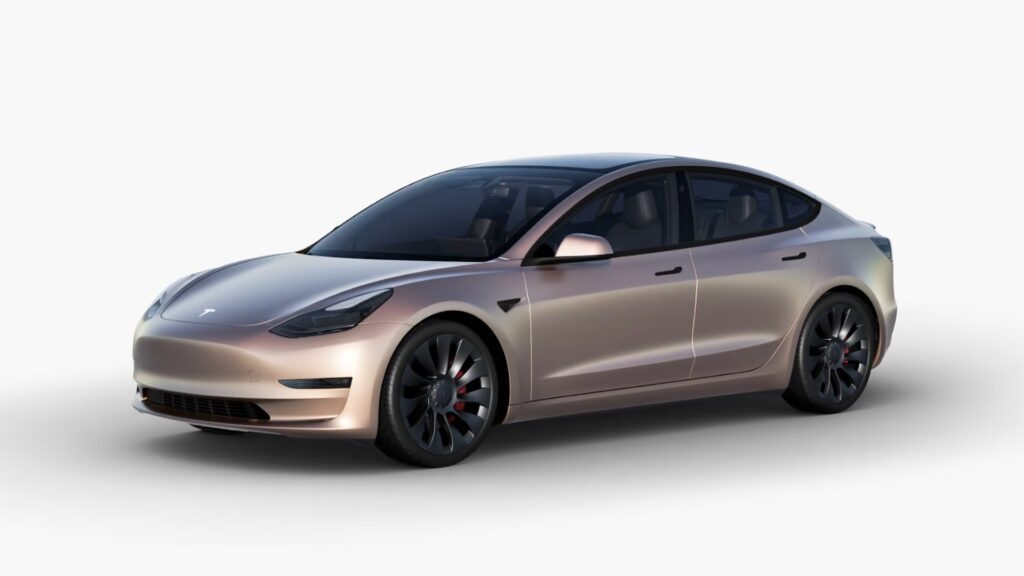 Les nouveaux emballages d'usine Tesla Model 3 et Y ne sont pas vraiment trop chers