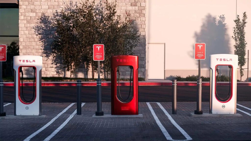 Tesla célèbre l'installation de la 50 000ème station de recharge avec des accessoires Tesla uniques – EVANNEX Aftermarket
